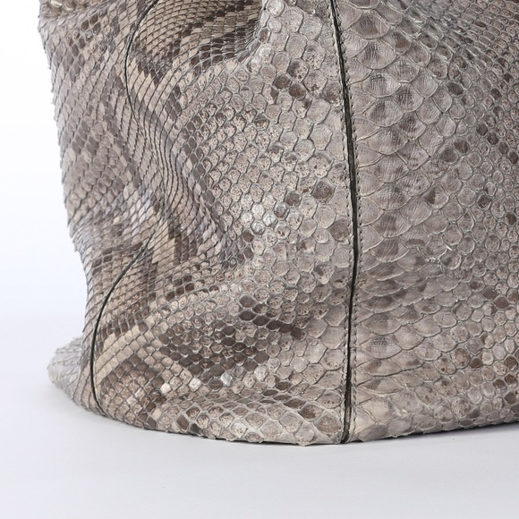 Cape Cobra Grey Snakeskin Large Shoulder Bag - Picture 7 of 12